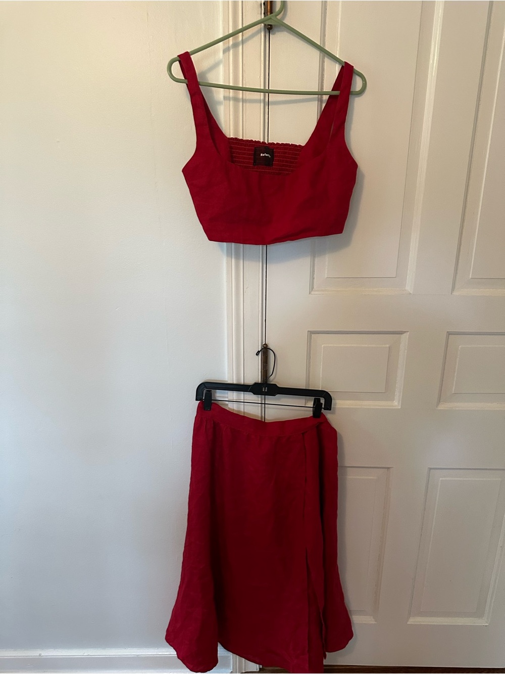 Reformation Red 100% Linen 2-Piece Set Crop Top & Wrap Midi Skirt Size Medium M